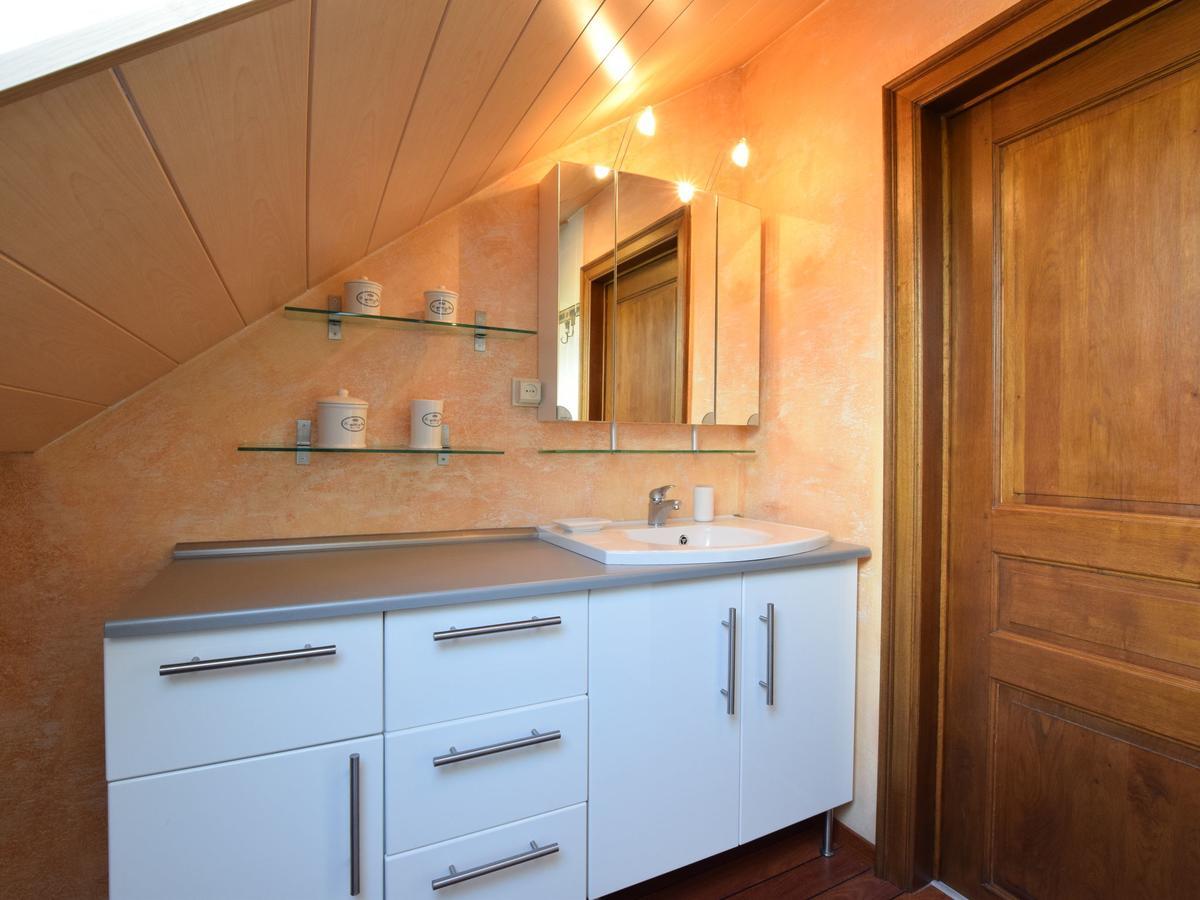 Cozy Holiday Home In Noville With Private Terrace Luzery Dış mekan fotoğraf